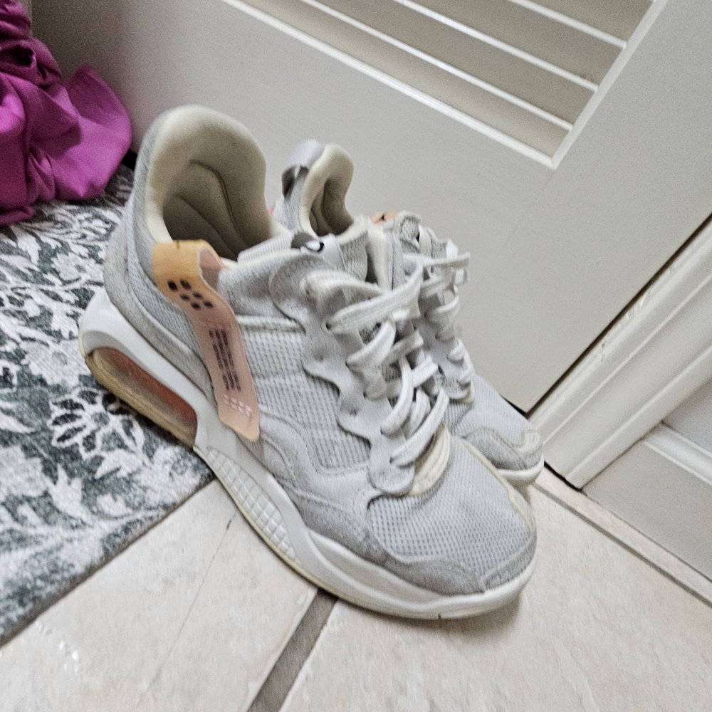 Jordan Women's Athletic Shoes in White and Peach